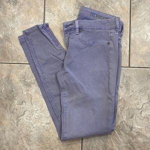 Blank NYC lavender colored denim skinny jeans